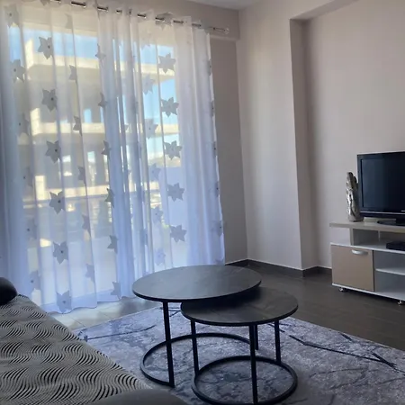 Plash I Vjeter דירה Vlorë